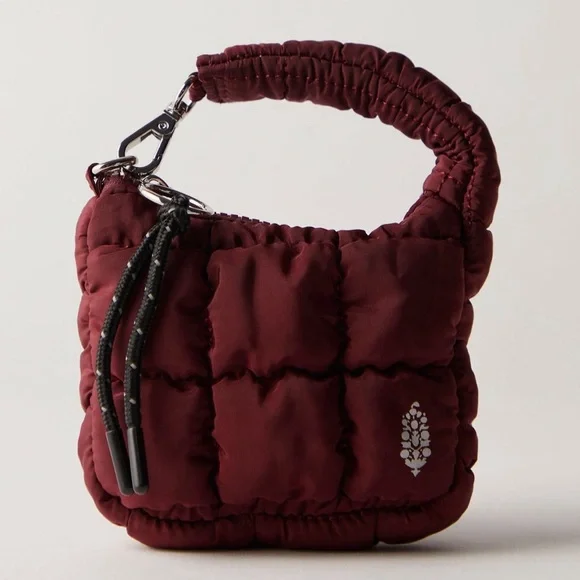 ♥️💖 LAST CHANCE🛑 FP MOVEMENT 2 Quilted Bags & Keychain NEW W/ TAGS Mahogany - Picture 6 of 9